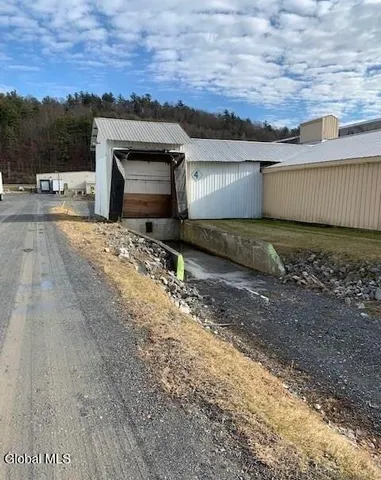 $599,999 | 879 Route Cambridge Ny 12816, Unit 22, Eagle Bridge, NY 12057