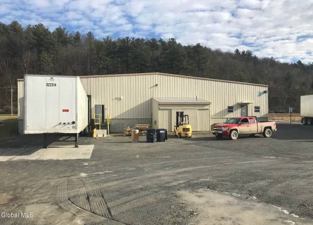 $599,999 | 879 Route Cambridge Ny 12816, Unit 22, Eagle Bridge, NY 12057