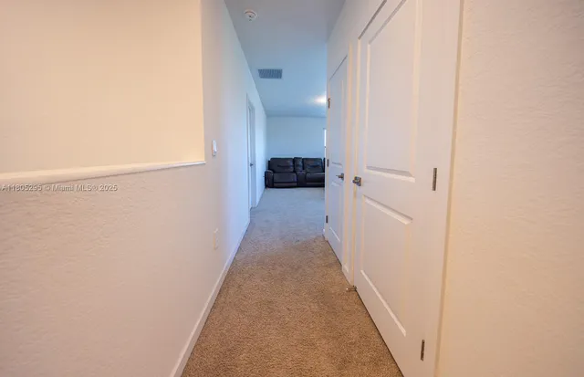 $4,200 | 715 Southeast 17th Avenue, Homestead, FL 33033