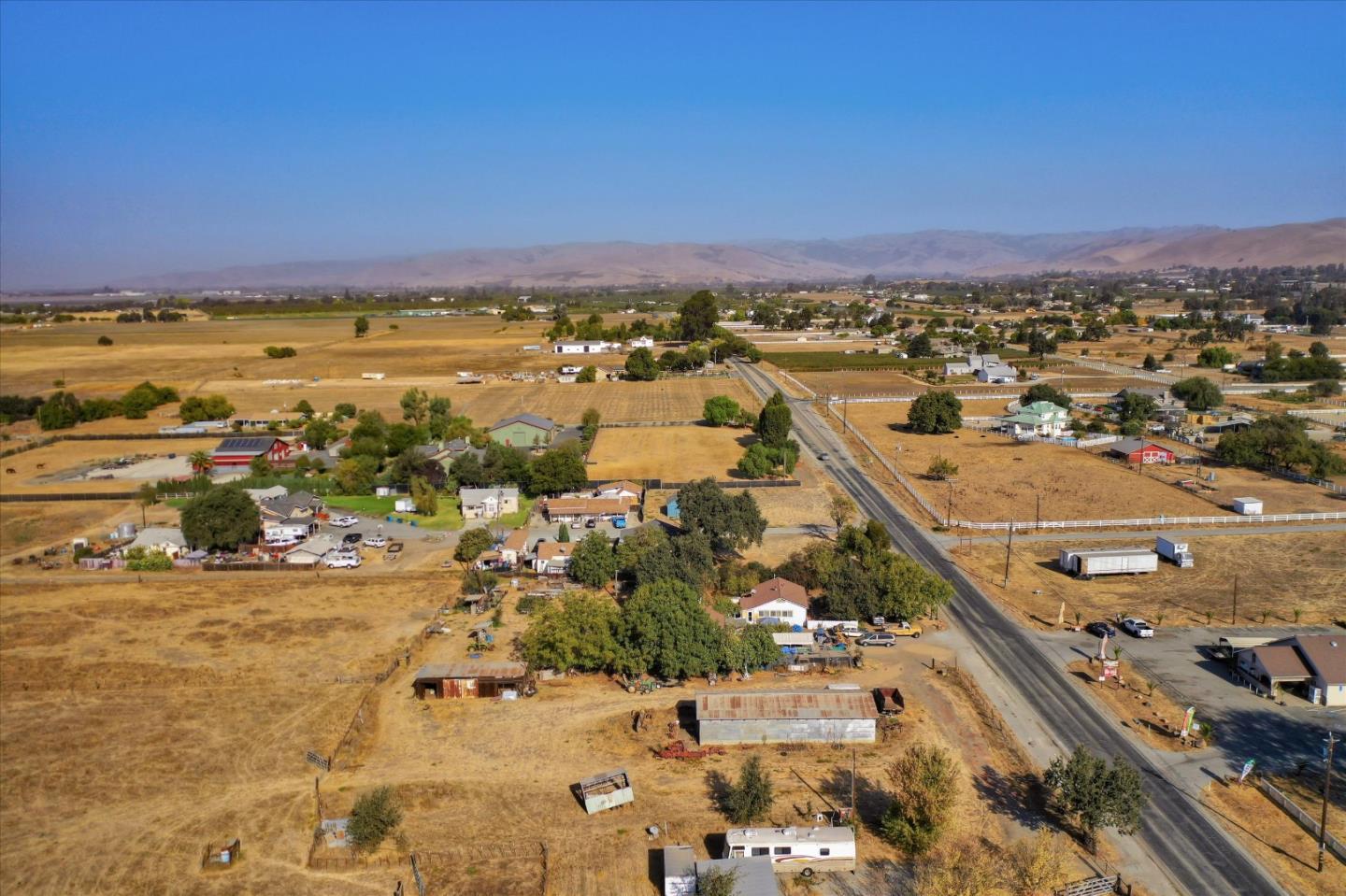6520 Fairview Road Hollister, CA 95023 - Photo 30 of 39 a view of a city