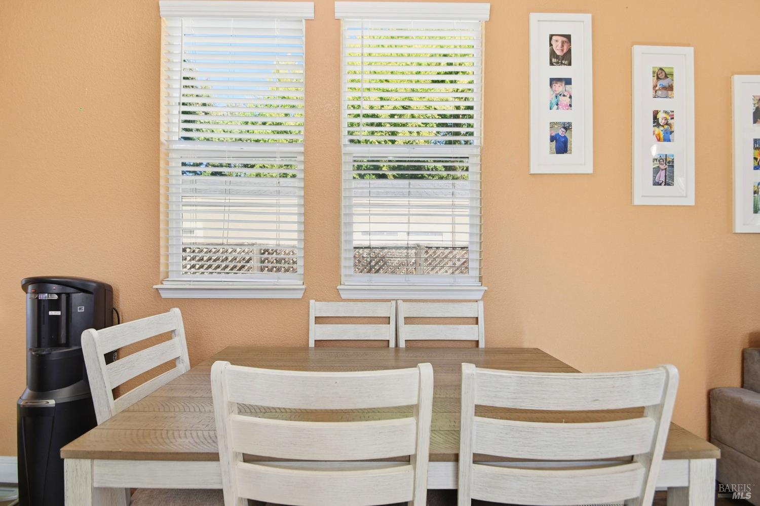 5501 Ranchito Way Santa Rosa, CA 95403 - Photo 12 of 20 a living room with furniture and a window