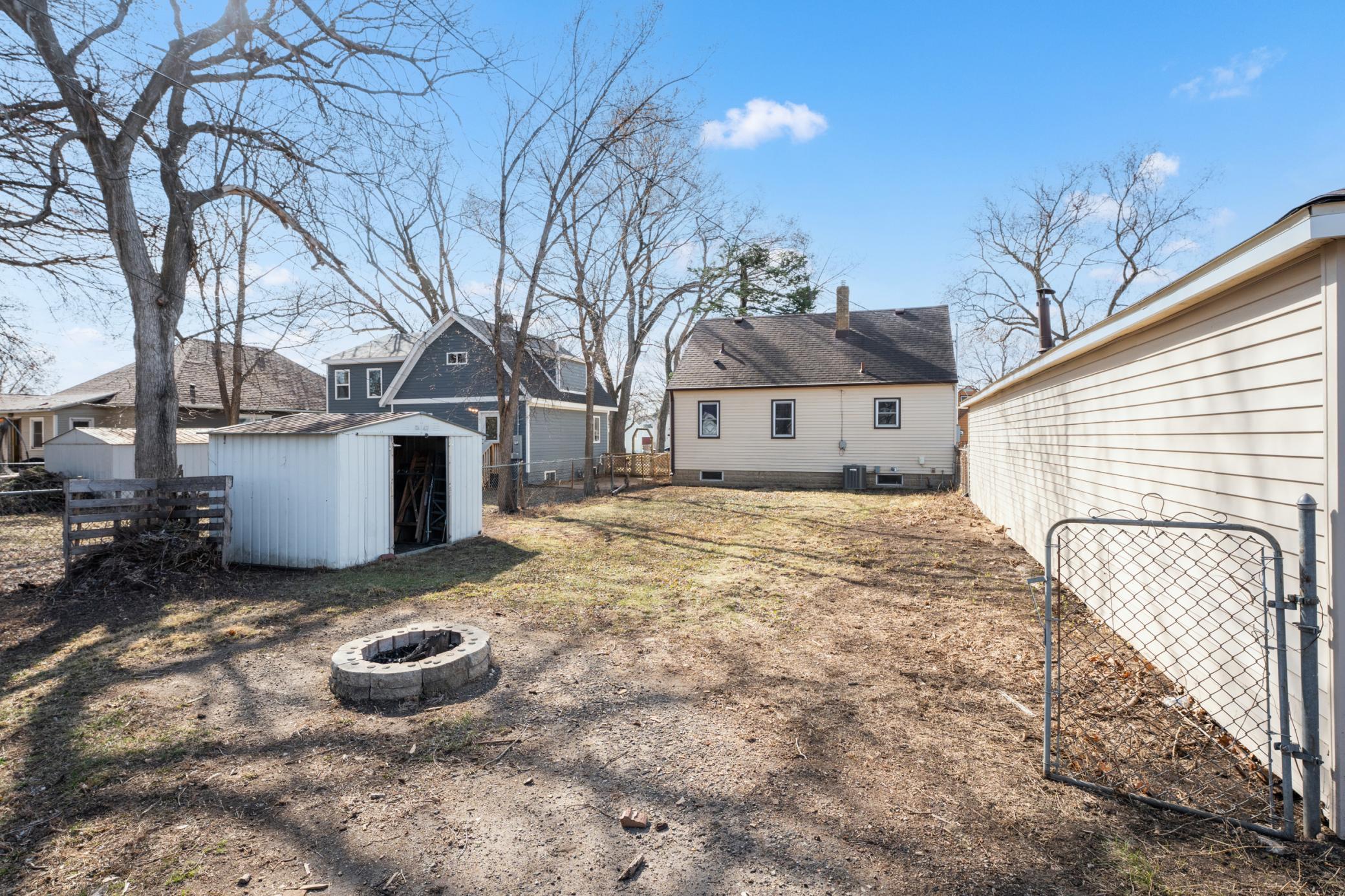 921 11th Street Southeast Rochester, MN 55904 - Photo 3 of 33