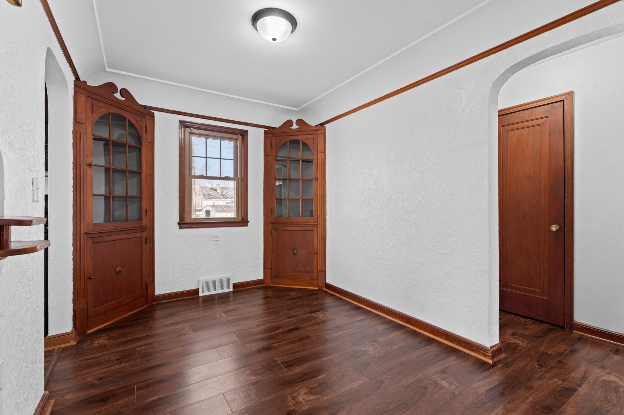 921 11th Street Southeast Rochester, MN 55904 - Photo 8 of 33