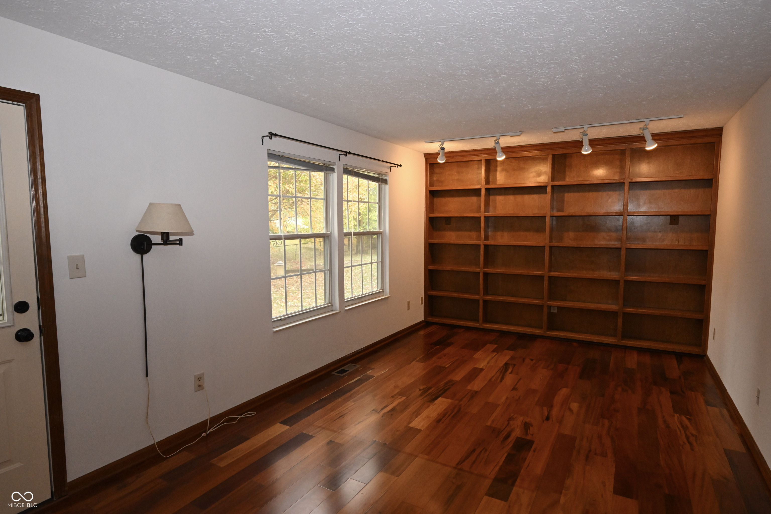 8013 Turkel Court Fishers, IN 46038 - Photo 9 of 25