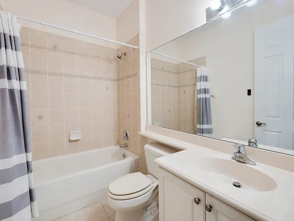 $2,995 | 1859 Via Boynton Beach, Boynton Beach, FL 33426