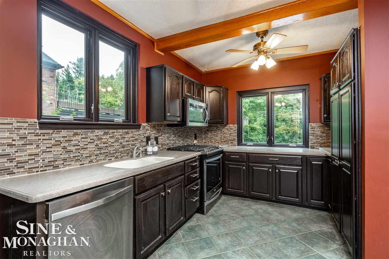 816 Bedford Road Grosse Pointe Park, MI 48230 - Photo 5 of 37