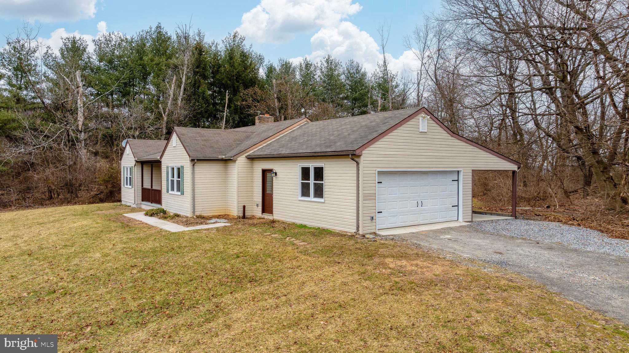 4599 Bentz Road Spring Grove, PA 17362 - Photo 4 of 55