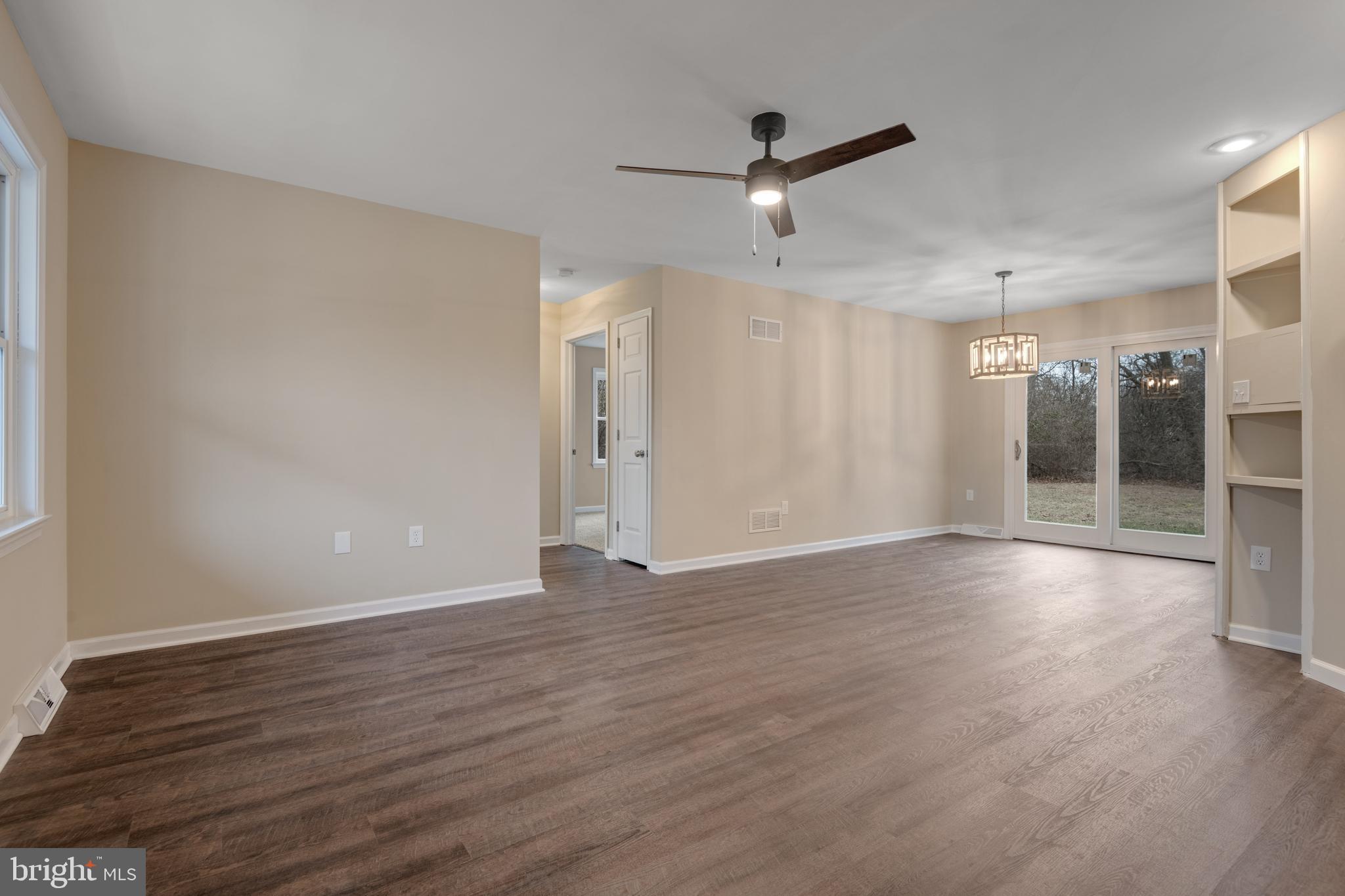 4599 Bentz Road Spring Grove, PA 17362 - Photo 5 of 55