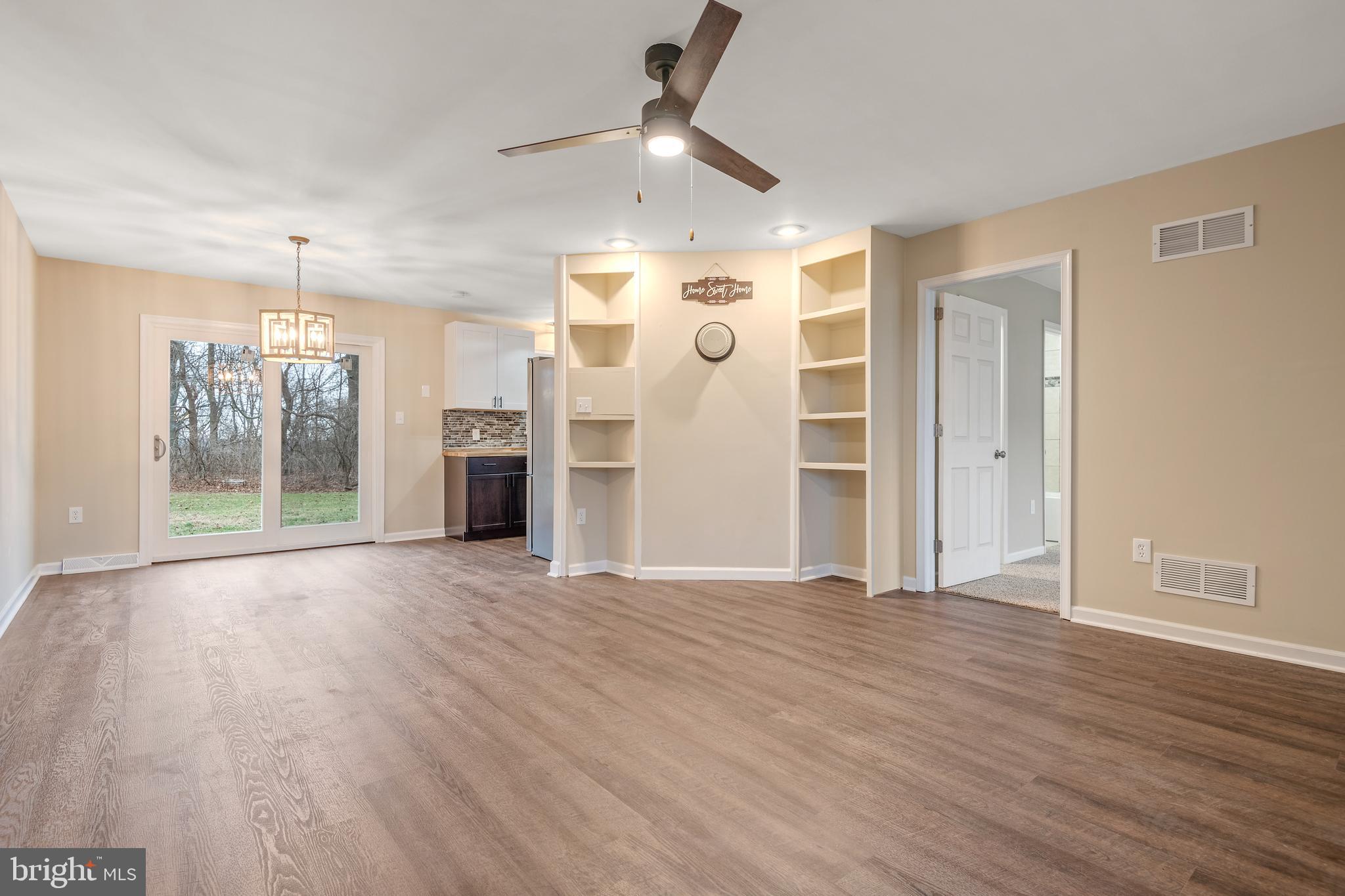 4599 Bentz Road Spring Grove, PA 17362 - Photo 7 of 55