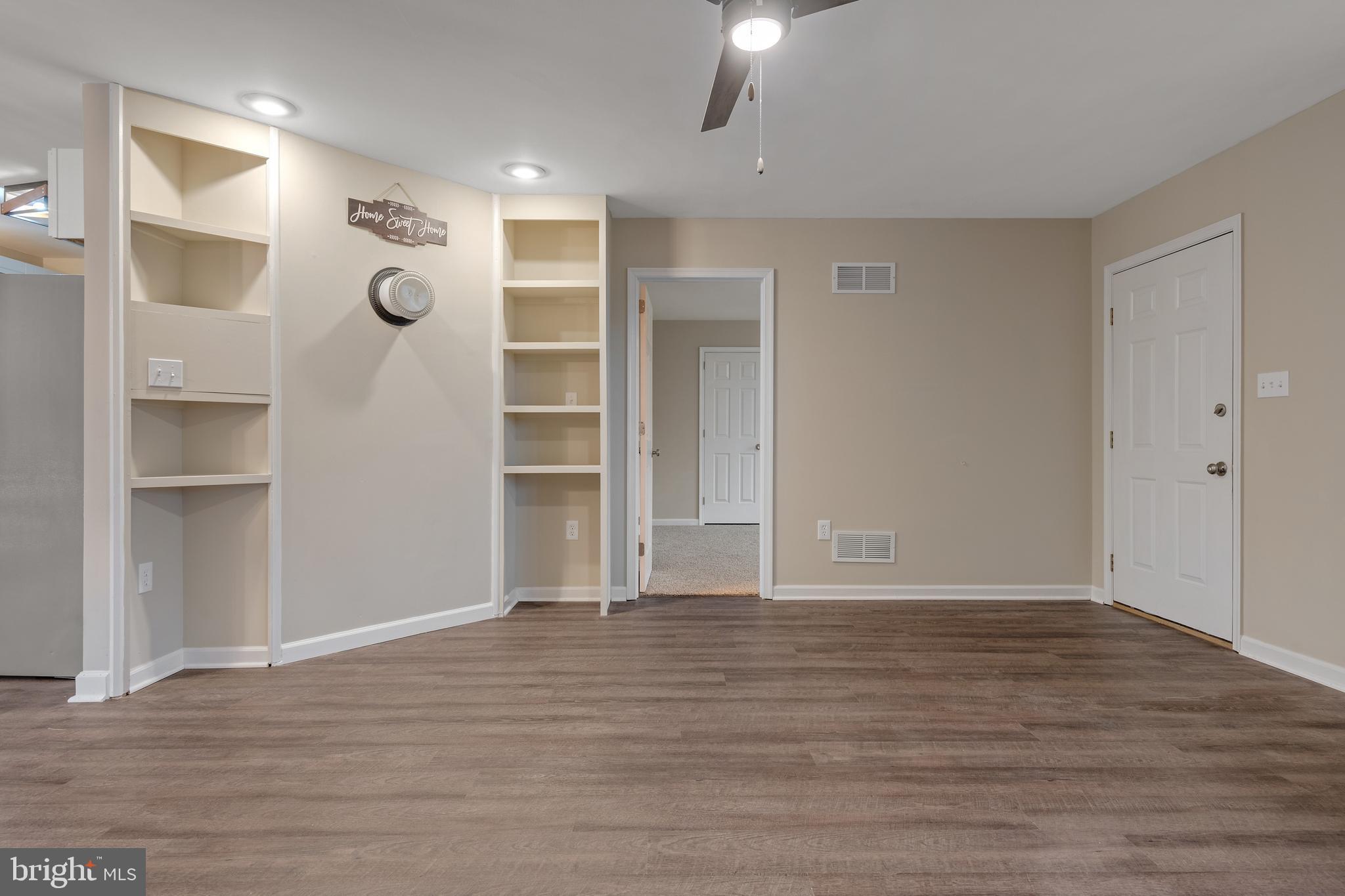 4599 Bentz Road Spring Grove, PA 17362 - Photo 8 of 55