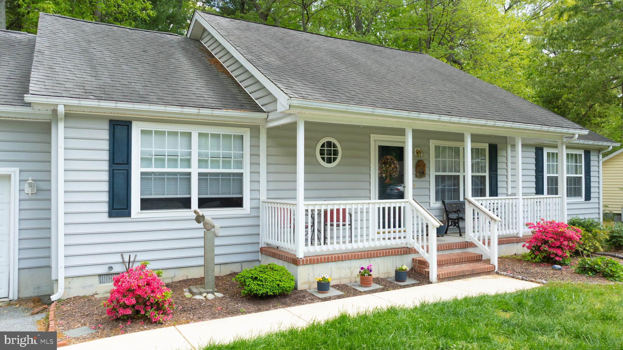 30862 Ridge Court Lewes, DE 19958 - Photo 2 of 18 Delightful front porch