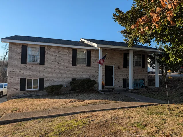 $299,000 | 4013 Lost Oaks Drive, Ooltewah, TN 37363