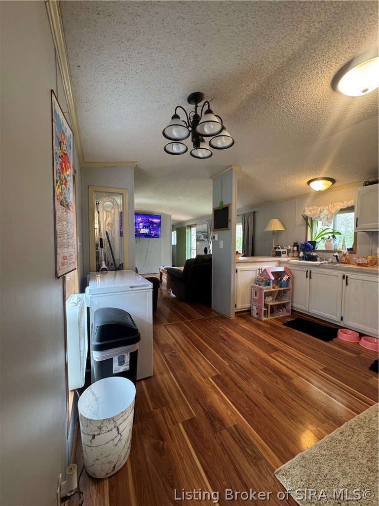 1792 South Magnolia Road English, IN 47118 - Photo 5 of 33