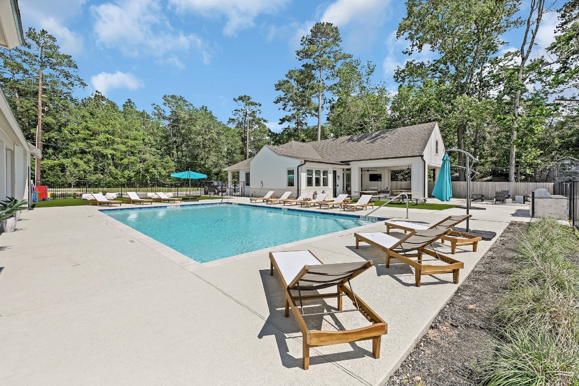 33455 Buckshot Lane, Unit 20 Spring, TX 77382 - Photo 19 of 22 Peaceful views of the private pool!