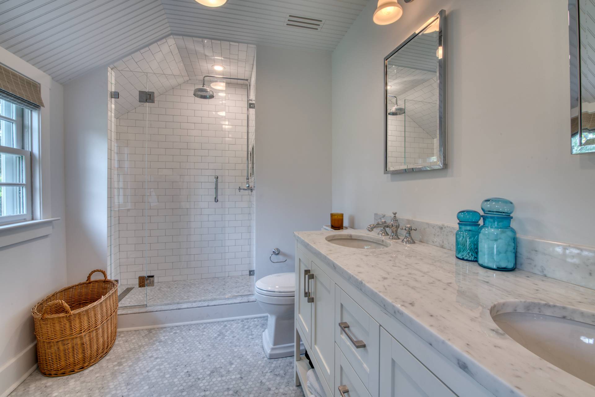 75 Narod Boulevard Water Mill, NY 11976 - Photo 24 of 29 a bathroom with a granite countertop sink a toilet and bathtub