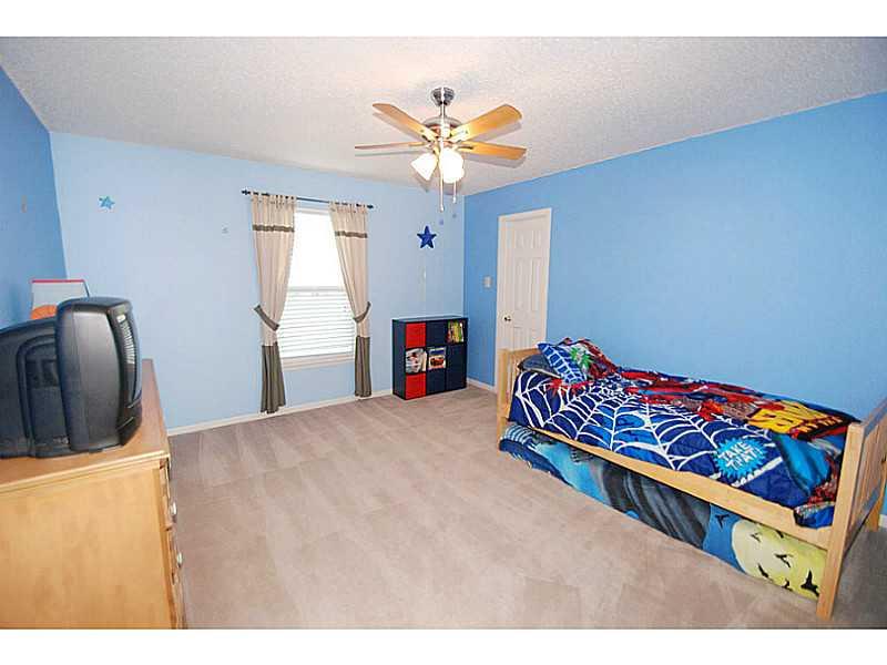 10712 Howe Road Fishers, IN 46038 - Photo 14 of 24