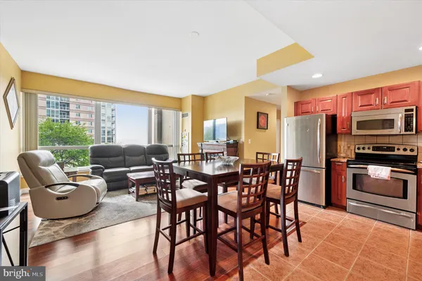 $274,850 | 901 North Penn Street, Unit P407, Philadelphia, PA 19123