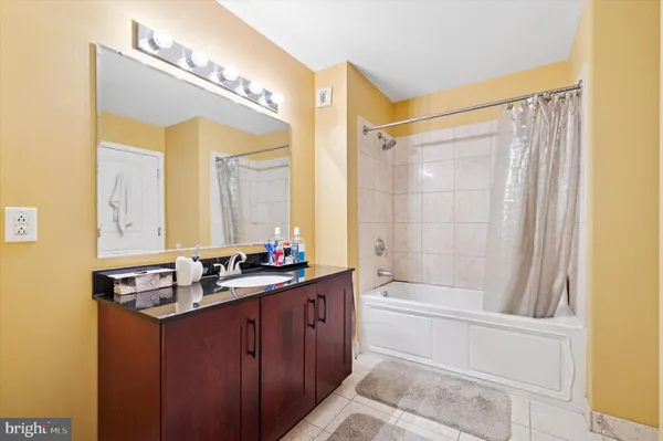 $274,850 | 901 North Penn Street, Unit P407, Philadelphia, PA 19123