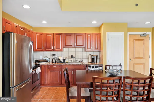 $274,850 | 901 North Penn Street, Unit P407, Philadelphia, PA 19123
