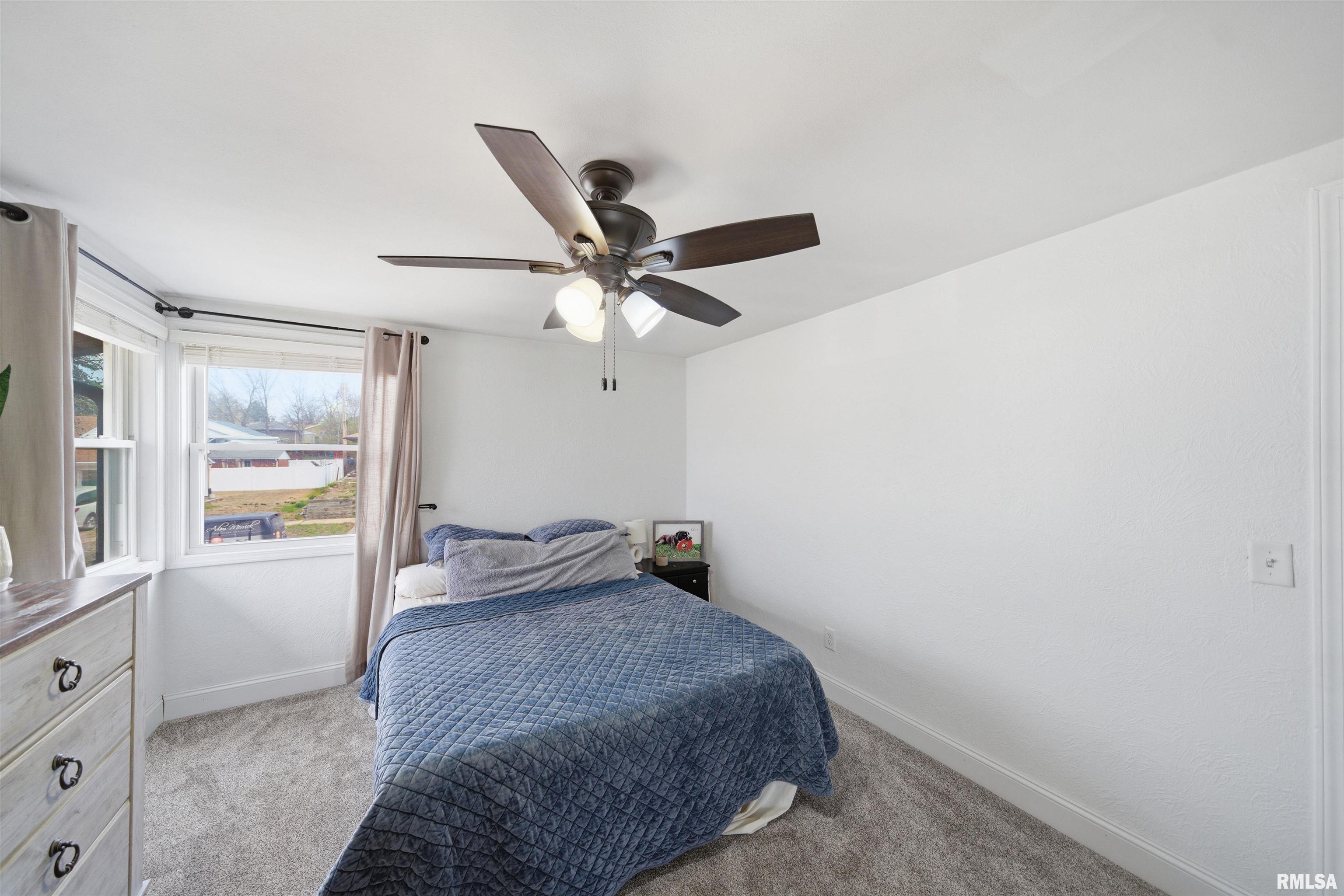 1601 North 11th Street Pekin, IL 61554 - Photo 20 of 36