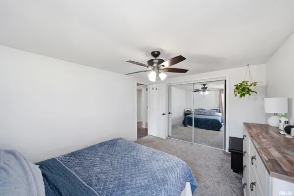 $189,900 | 1601 North 11th Street, Pekin, IL 61554