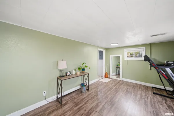 $189,900 | 1601 North 11th Street, Pekin, IL 61554