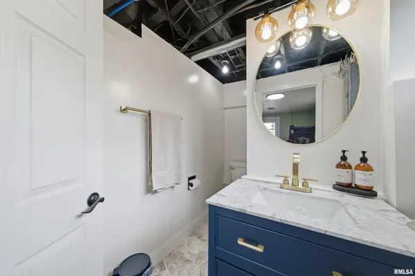 $189,900 | 1601 North 11th Street, Pekin, IL 61554