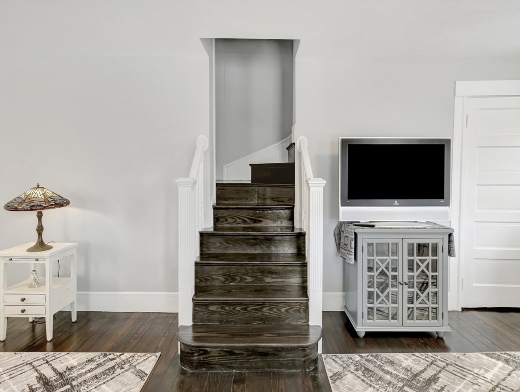 9 C Street Hull, MA 02045 - Photo 17 of 42