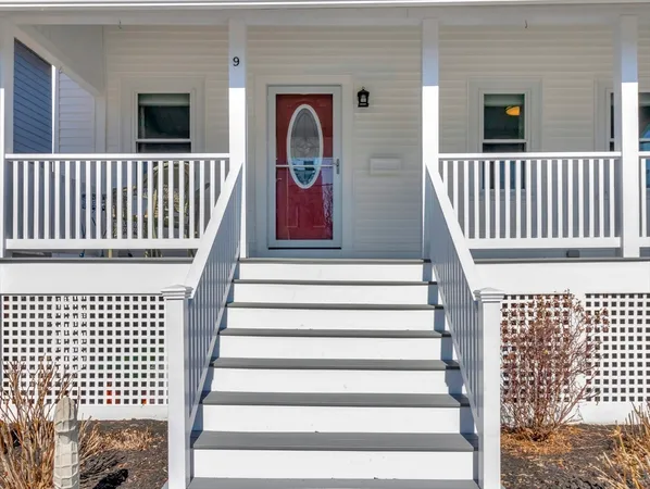 $849,000 | 9 C Street, Hull, MA 02045