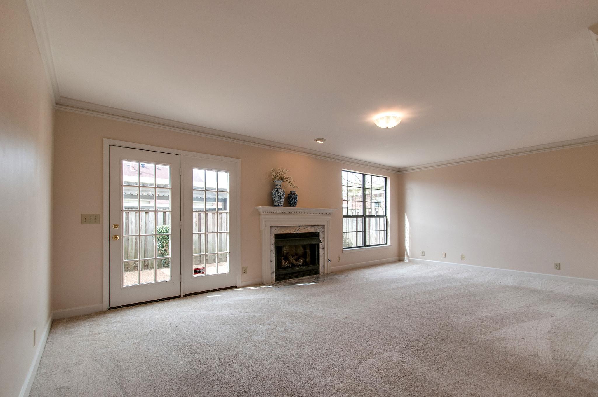 537 General George Patton Road Nashville, TN 37221 - Photo 9 of 29 a view of empty room with a fireplace