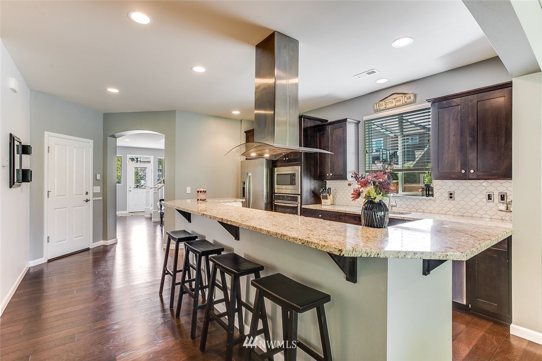 13755 173rd Place Southeast Renton, WA 98059 - Photo 2 of 25