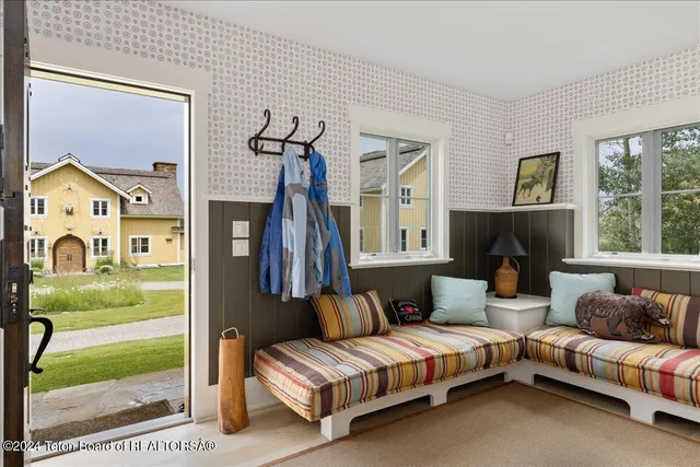 $40,000,000 | 255 East Lucas Riva Ridge Road, Jackson, WY 83001