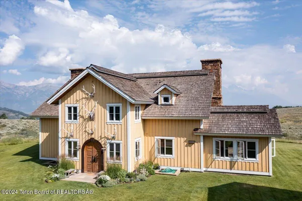 $37,500,000 | 255 East Lucas Riva Ridge Road, Jackson, WY 83001
