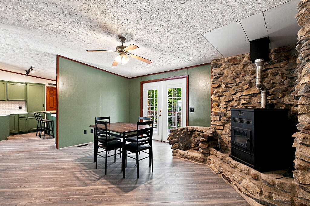 336 Mile Hill Road New Sharon, ME 04955 - Photo 16 of 37 dining room