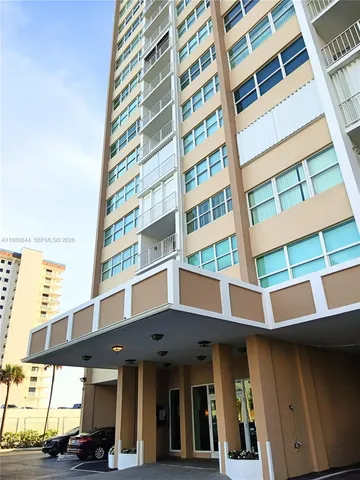 $2,600 | 1410 South Ocean Drive, Unit 1208, Hollywood, FL 33019