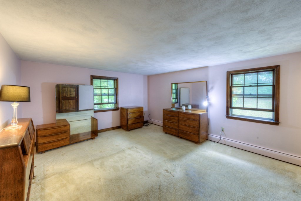 11 Browning Road Shrewsbury, MA 01545 - Photo 18 of 41 Gallery Image 18