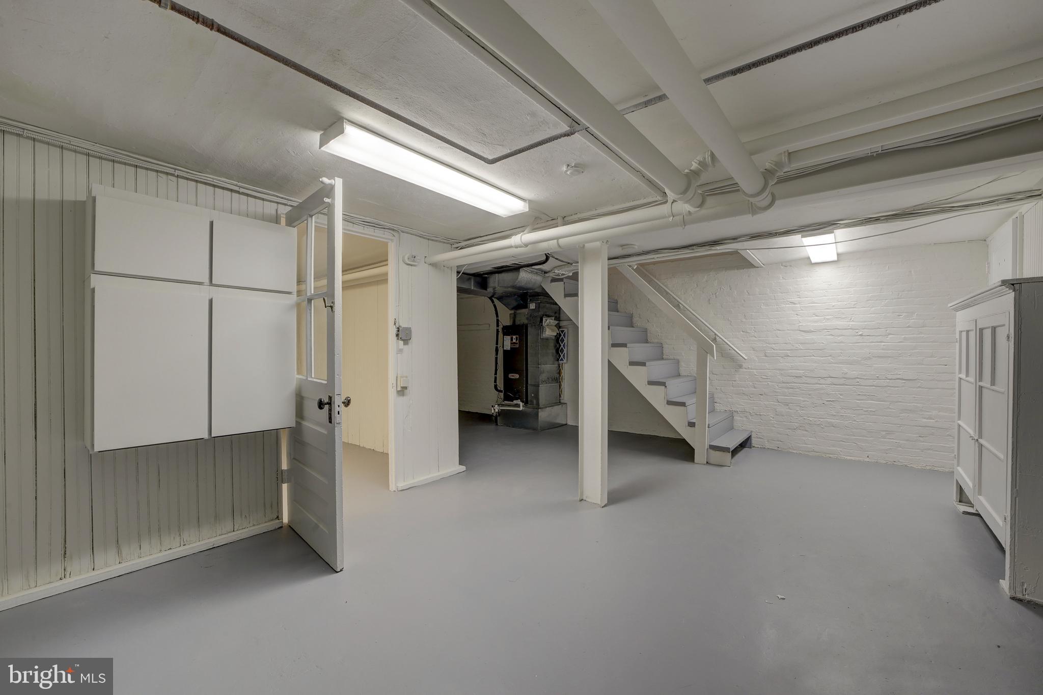 2849 29th Street Northwest Washington, DC 20008 - Photo 30 of 38 a view of empty room