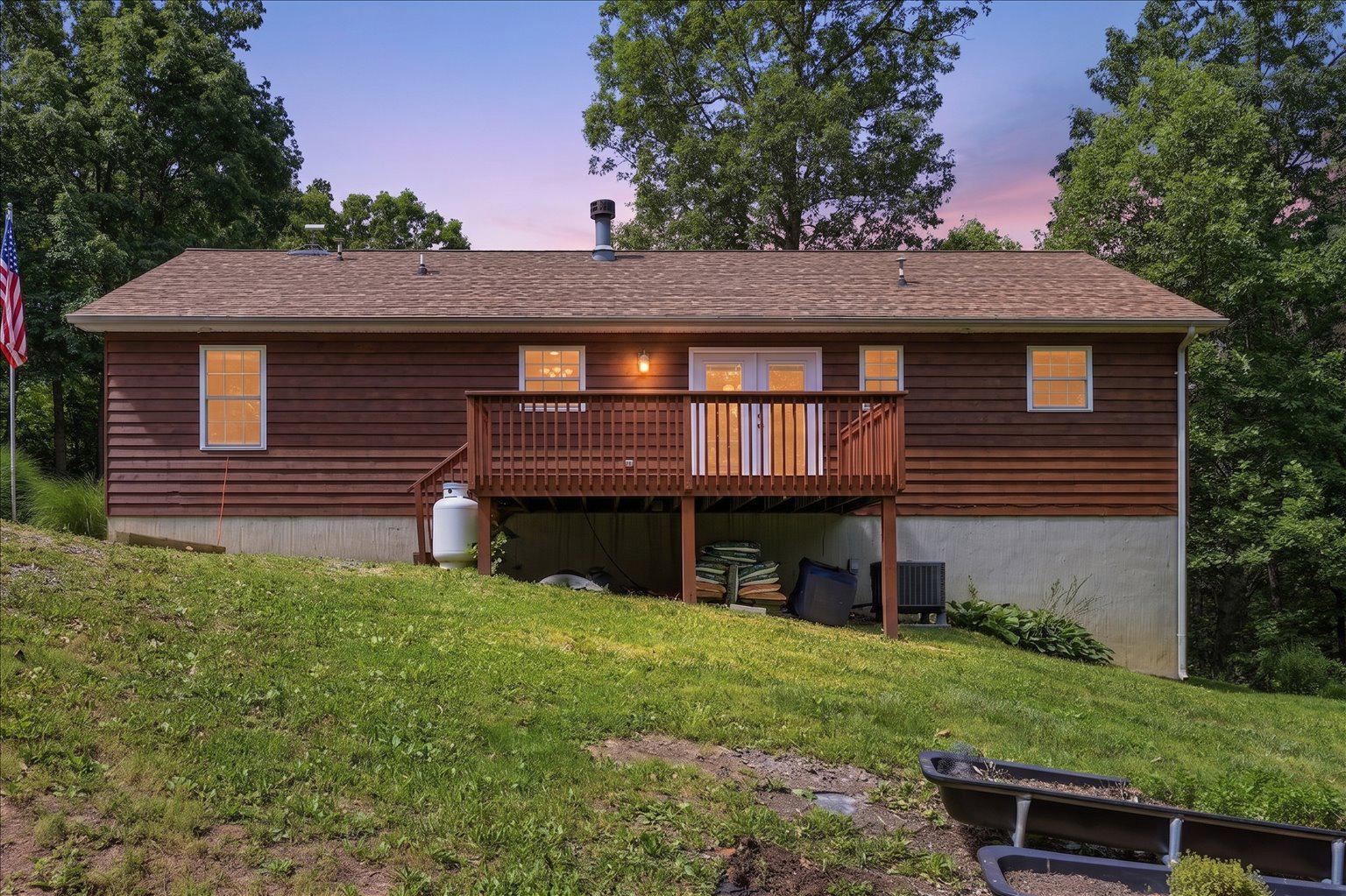 323 South Timber Ridge Road Cross Junction, VA 22625 - Photo 55 of 109 Twilight