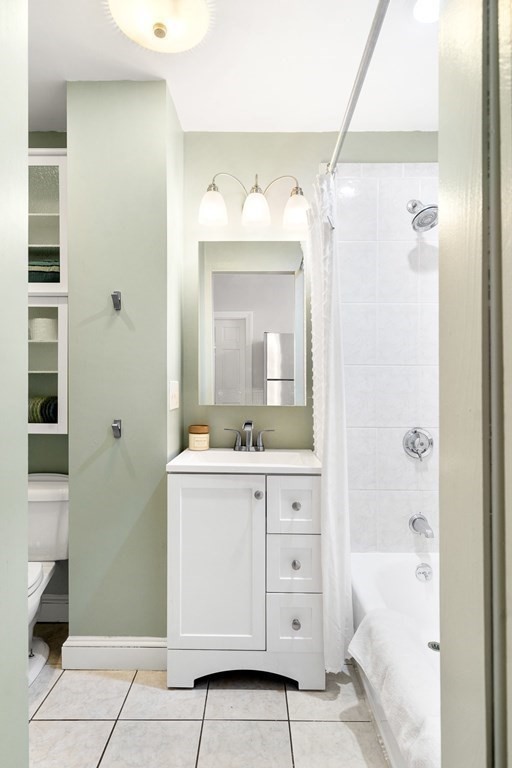 19 Chestnut Avenue, Unit 2 Boston, MA 02130 - Photo 14 of 17