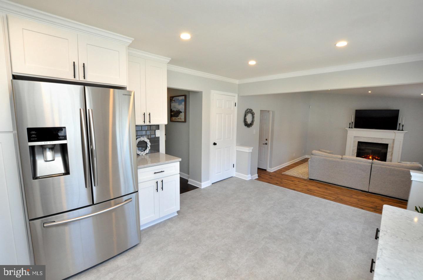 148 Roberts Drive Somerdale, NJ 08083 - Photo 14 of 31 Gallery Image 14