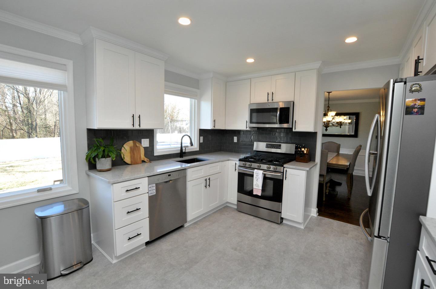 148 Roberts Drive Somerdale, NJ 08083 - Photo 16 of 31 Gallery Image 16