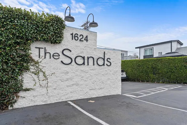 $350,000 | 1624 North Coast Highway 101, Unit 45, Solana Beach, CA 92075