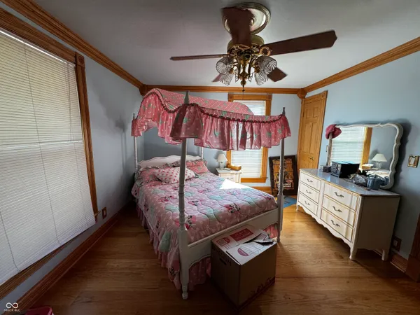 $475,000 | 4517 East County Road 400 South, New Castle, IN 47362