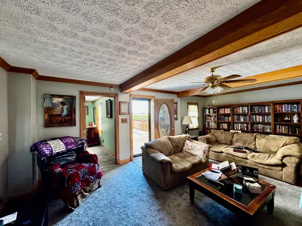 $475,000 | 4517 East County Road 400 South, New Castle, IN 47362