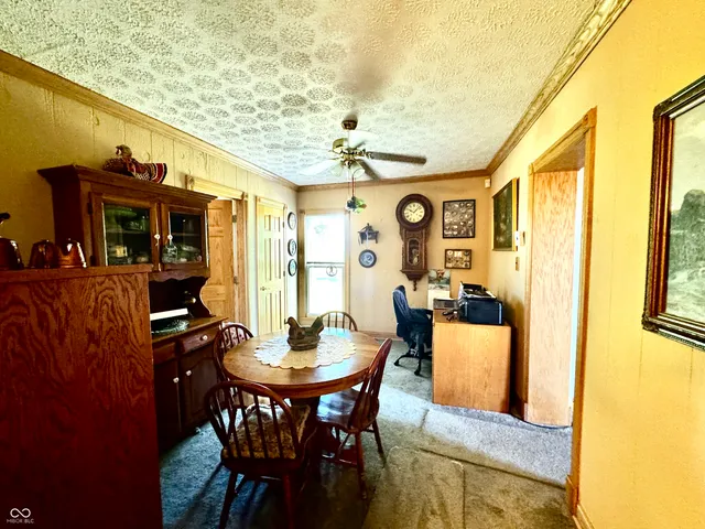 $475,000 | 4517 East County Road 400 South, New Castle, IN 47362