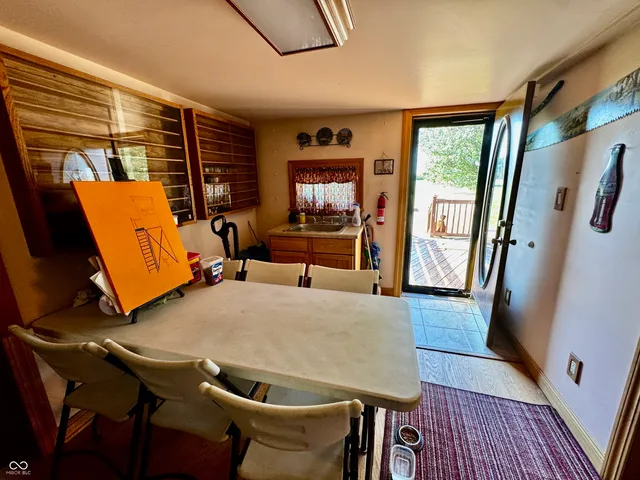 $475,000 | 4517 East County Road 400 South, New Castle, IN 47362