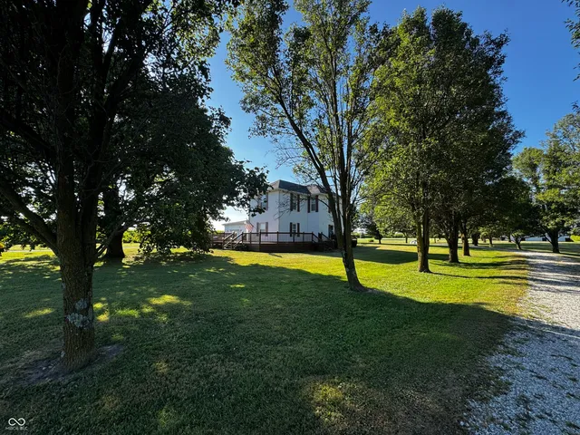 $475,000 | 4517 East County Road 400 South, New Castle, IN 47362