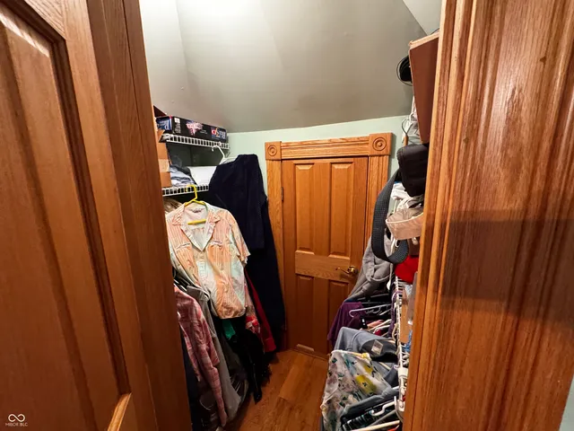 $475,000 | 4517 East County Road 400 South, New Castle, IN 47362