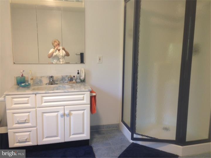 142 Emley's Hill Road Cream Ridge, NJ 08514 - Photo 12 of 25
