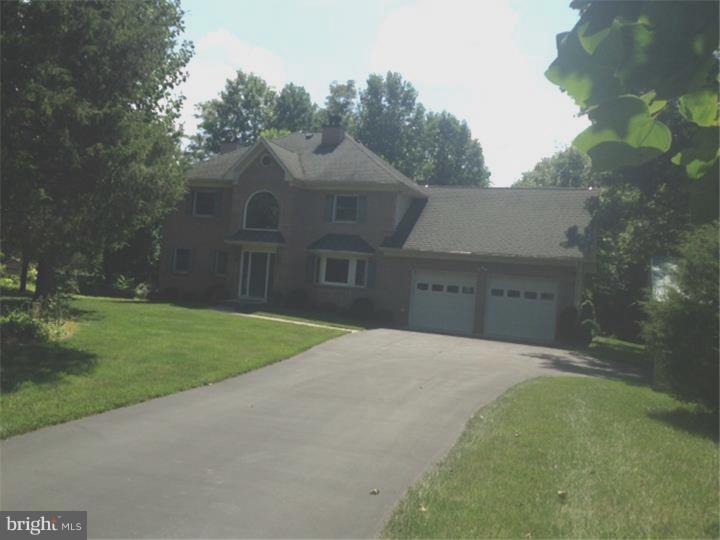 142 Emley's Hill Road Cream Ridge, NJ 08514 - Photo 3 of 25
